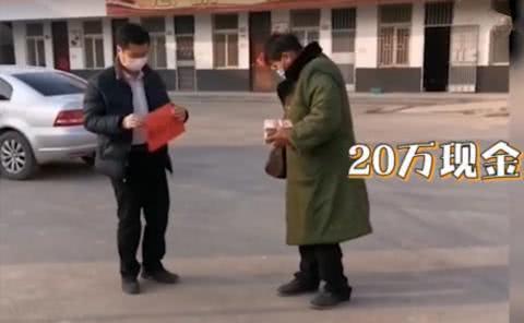 大衣哥捐款爆料视频,巨额善举背后的感人故事